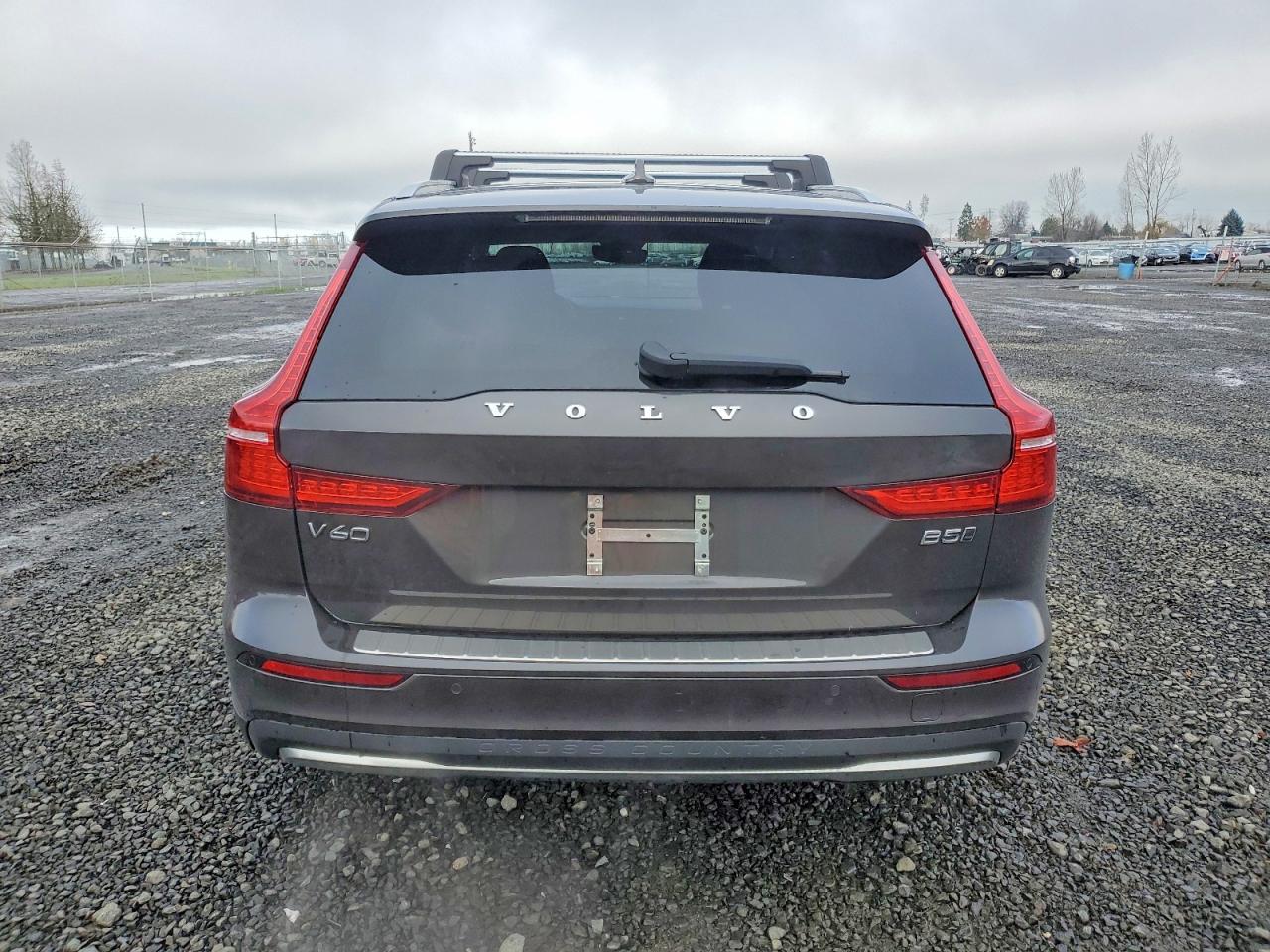 2025 Volvo V60 Cross Country Plus - Фото 6
