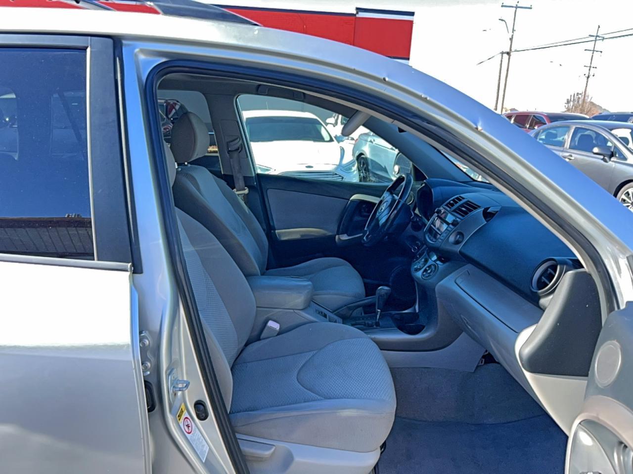 2007 Toyota Rav4 Limited - Image 5