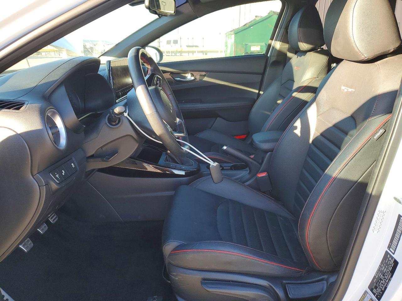 2022 Kia Forte Gt - Image 7