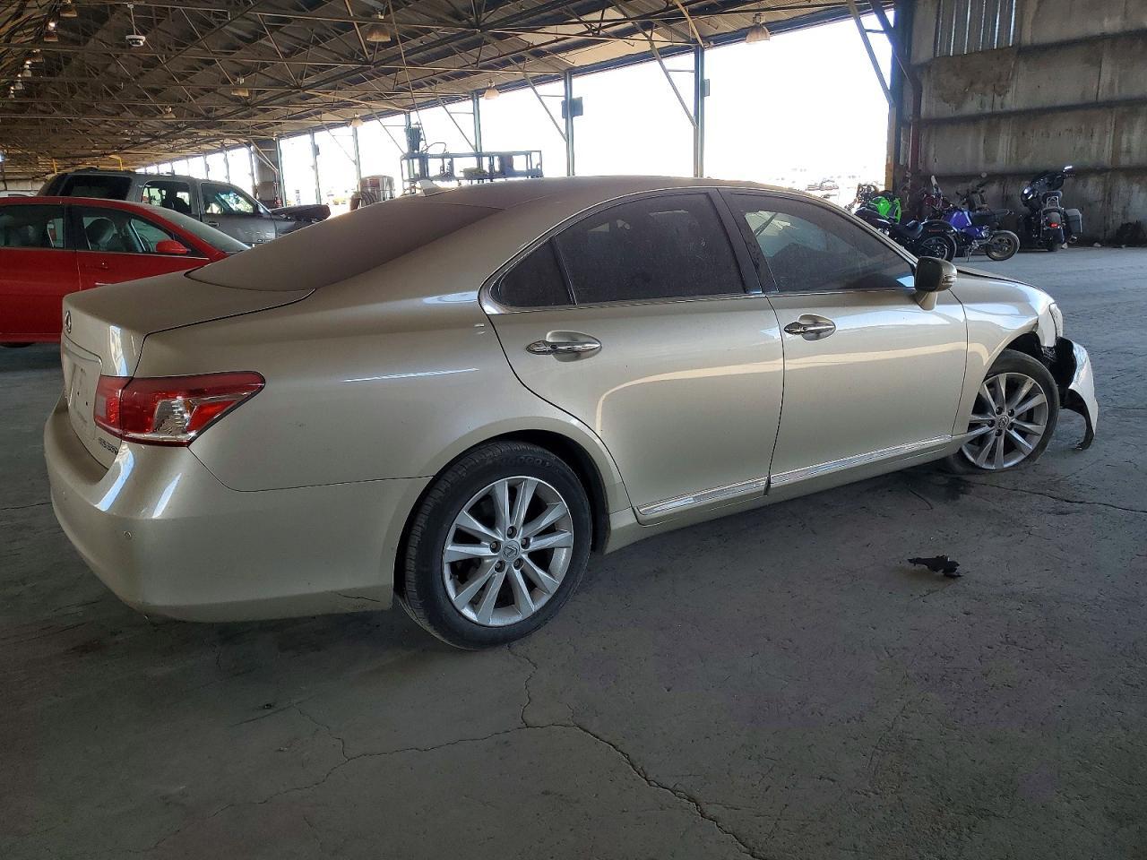 2010 Lexus Es 350 - Фото 3