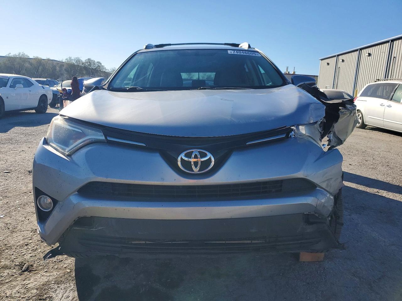 2016 Toyota Rav4 Xle - Фото 5