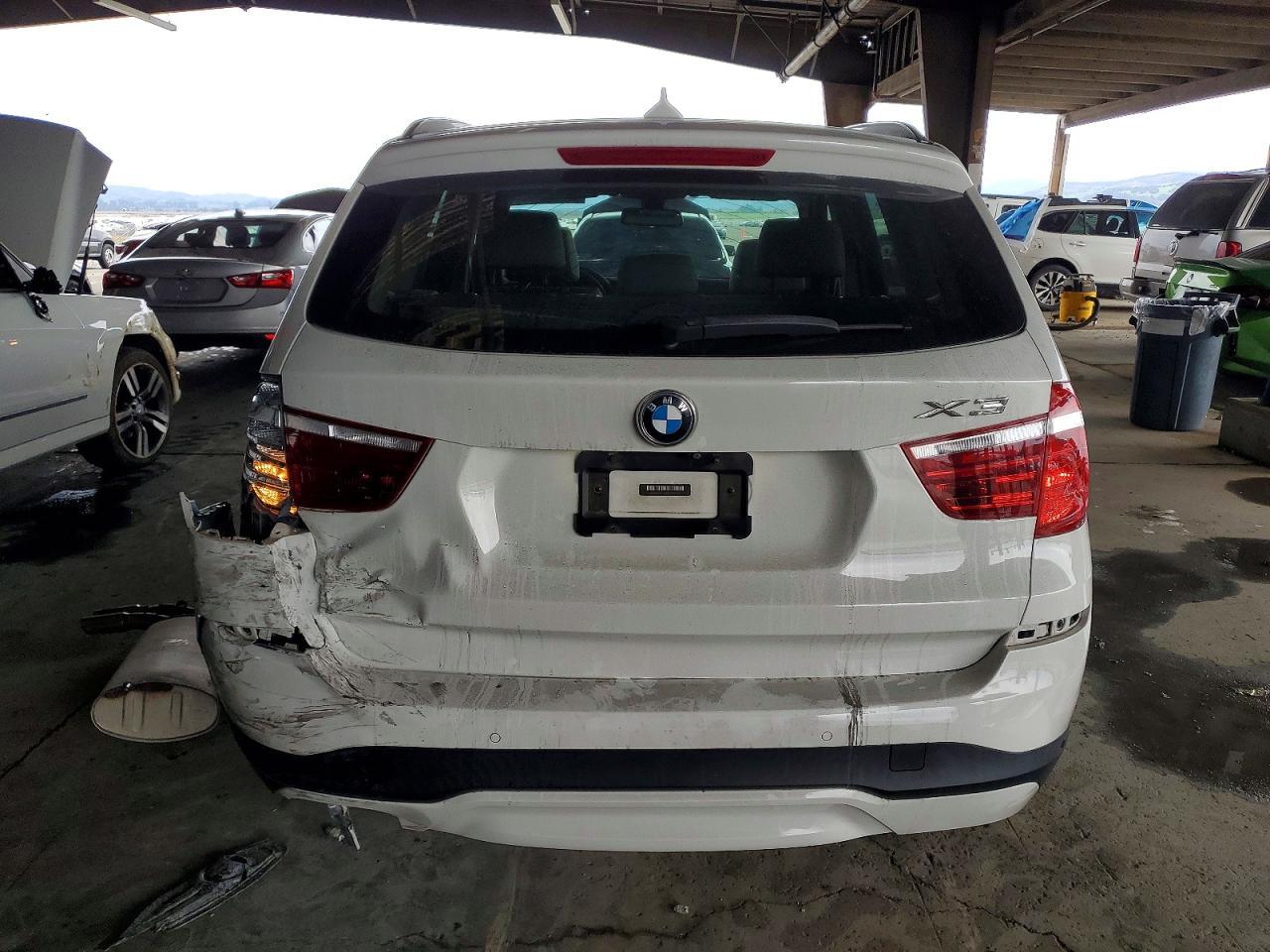 2017 BMW X3 Sdrive28I - Image 6