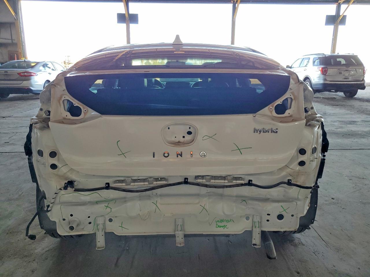 2017 Hyundai Ioniq Hybrid Limited - Image 6