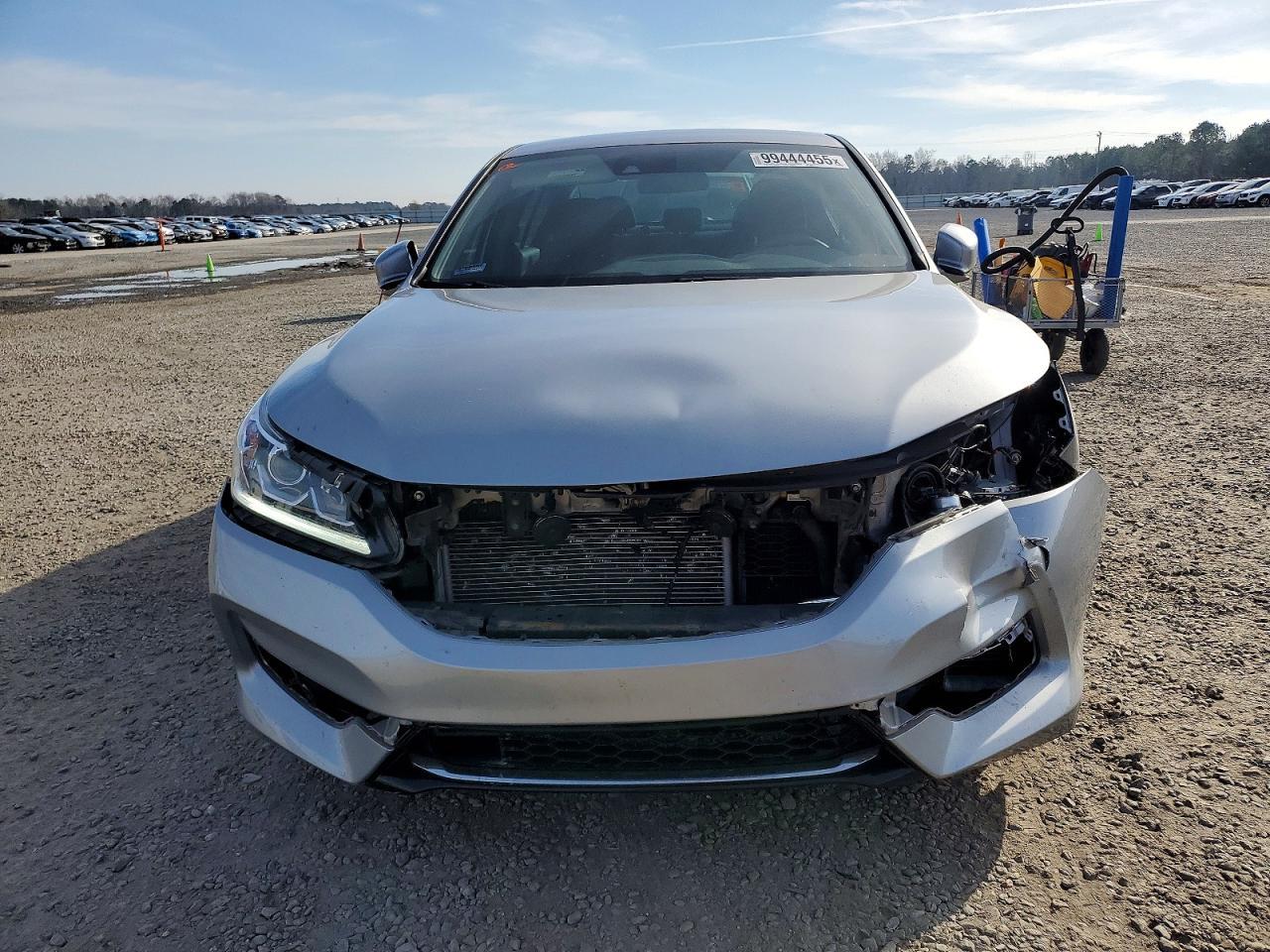 2017 Honda Accord Hybrid - Фото 5