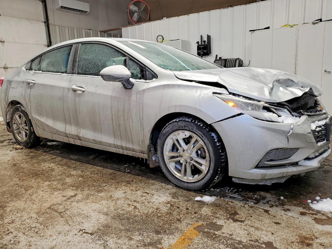 2017 Chevrolet Cruze Lt - Фото 4