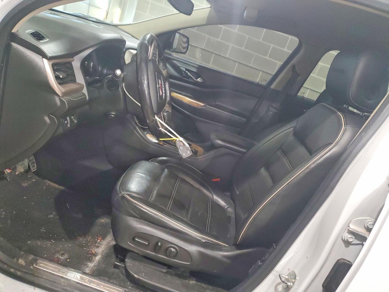 2017 GMC Acadia Denali - Фото 7
