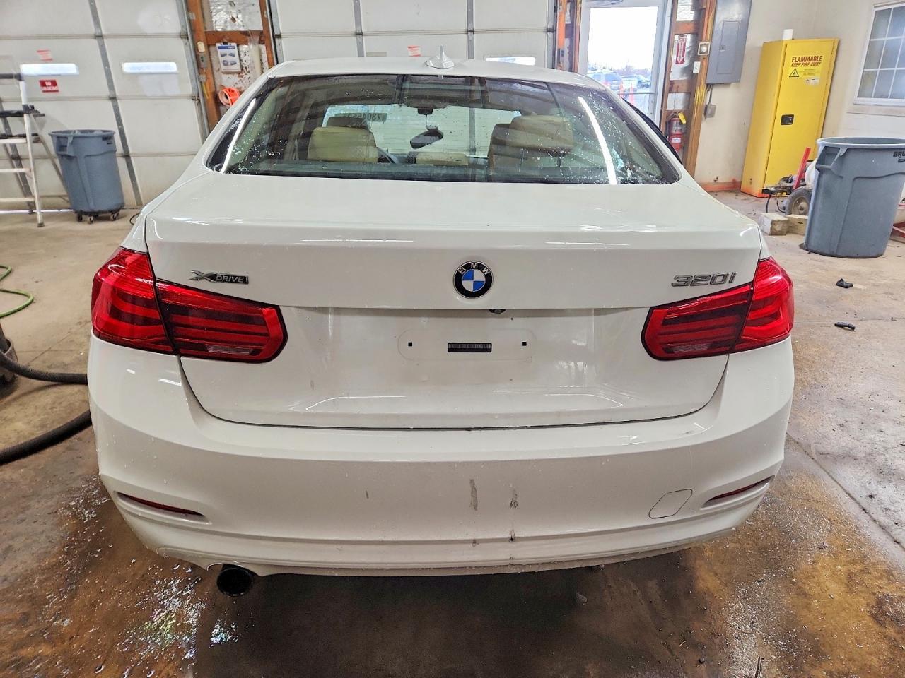2018 BMW 320 Xi - Фото 6