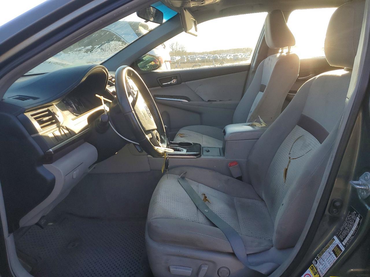 2012 Toyota Camry Base - Image 7