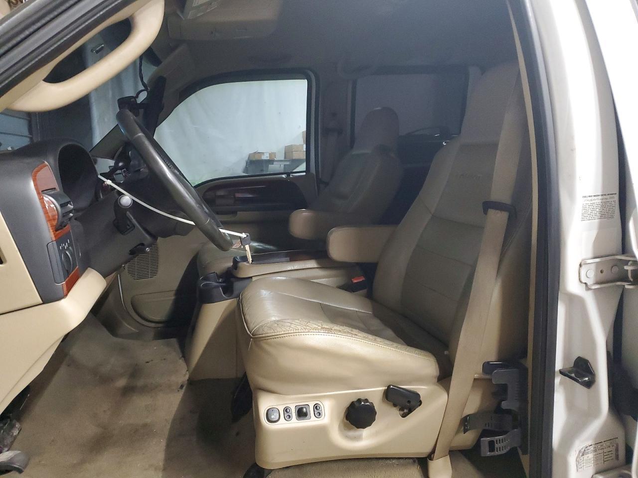 2005 Ford F350 Srw Super Duty - Фото 7