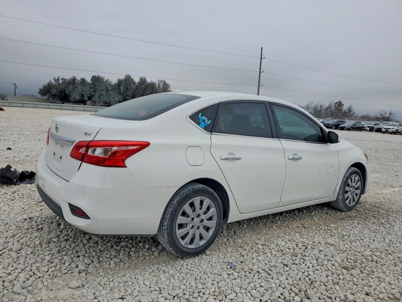 2016 Nissan Sentra S - Фото 3