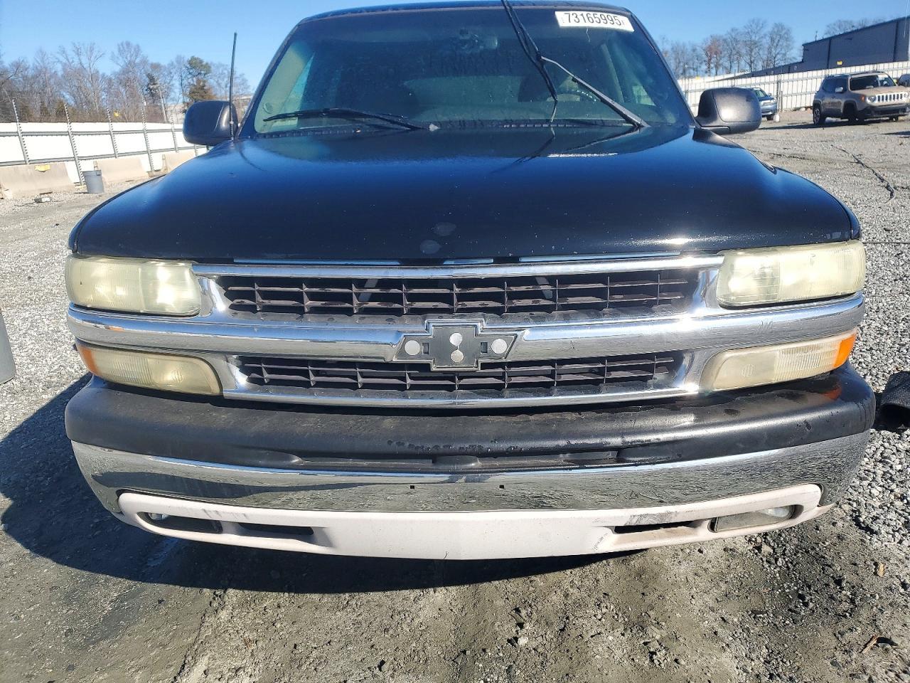 2004 Chevrolet Tahoe C1500 - Image 5