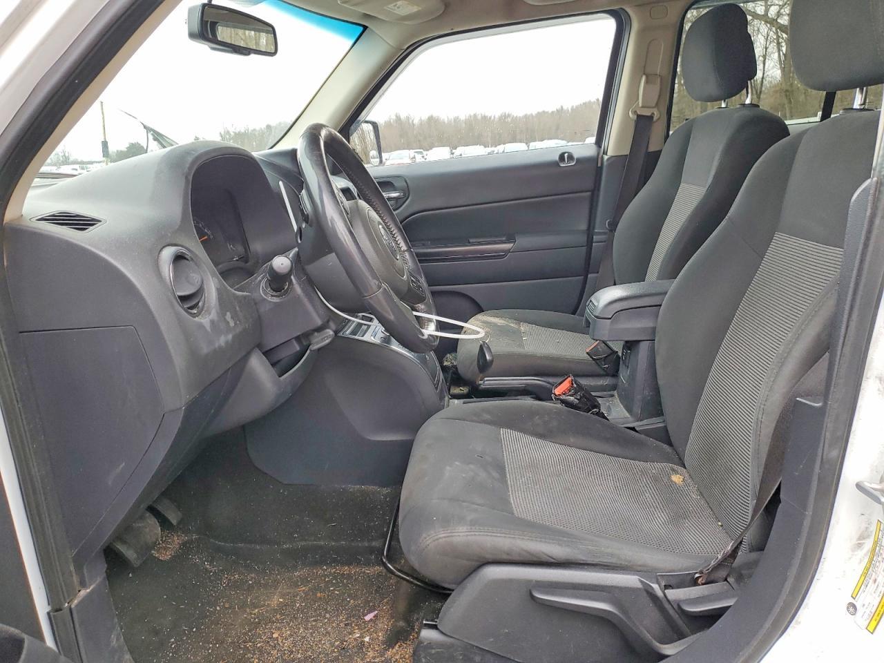 2015 Jeep Patriot Latitude - Фото 7