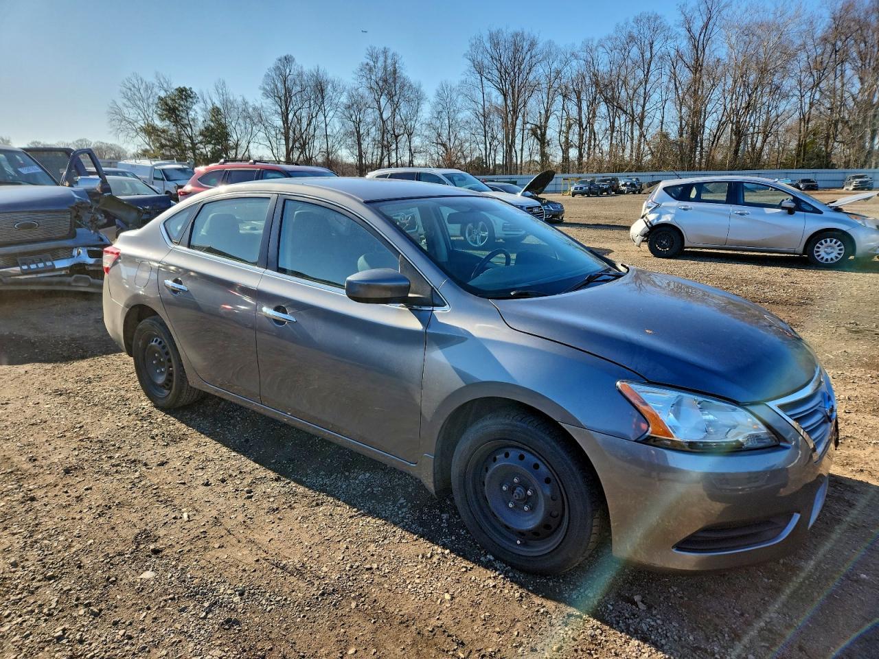 2015 Nissan Sentra S - Фото 4