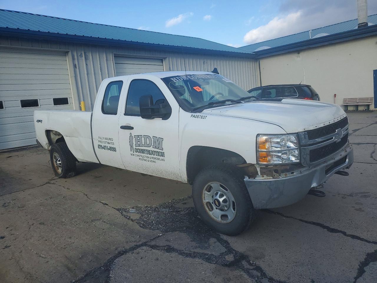 2011 Chevrolet Silverado K2500 Heavy Duty - Image 4