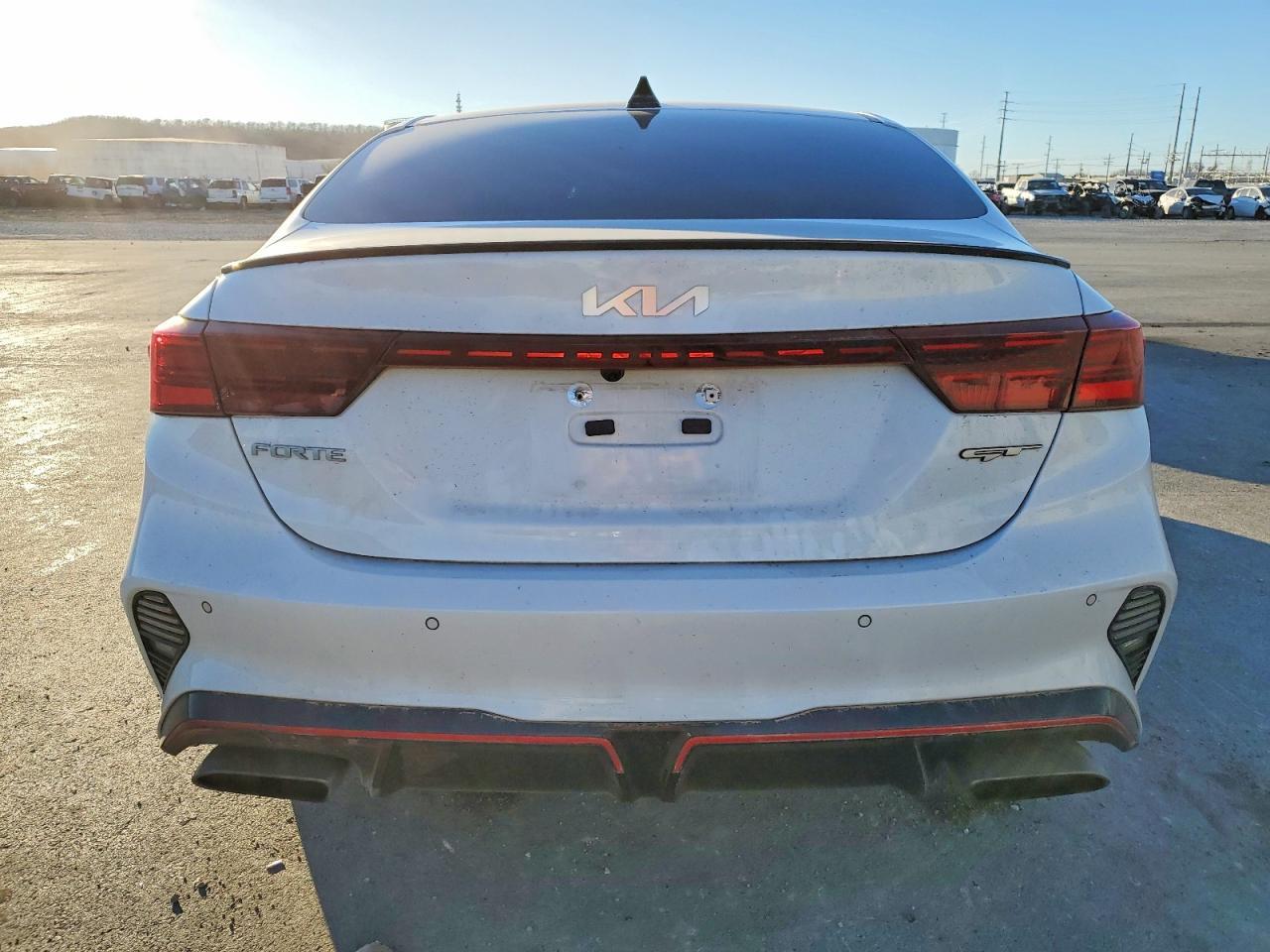 2022 Kia Forte Gt - Image 6
