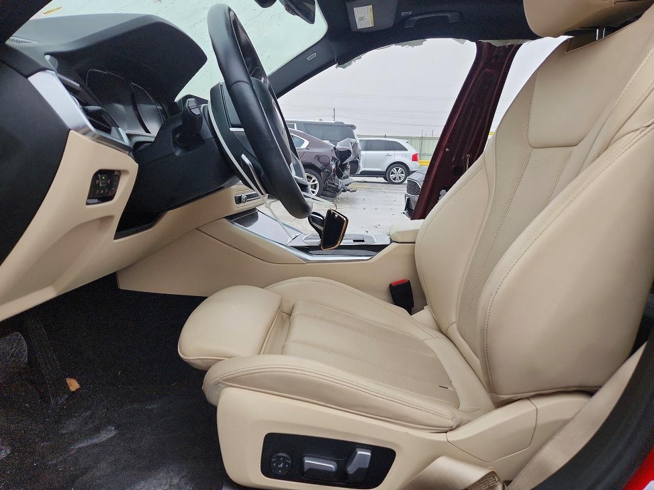 2022 BMW 330Xi - Image 7
