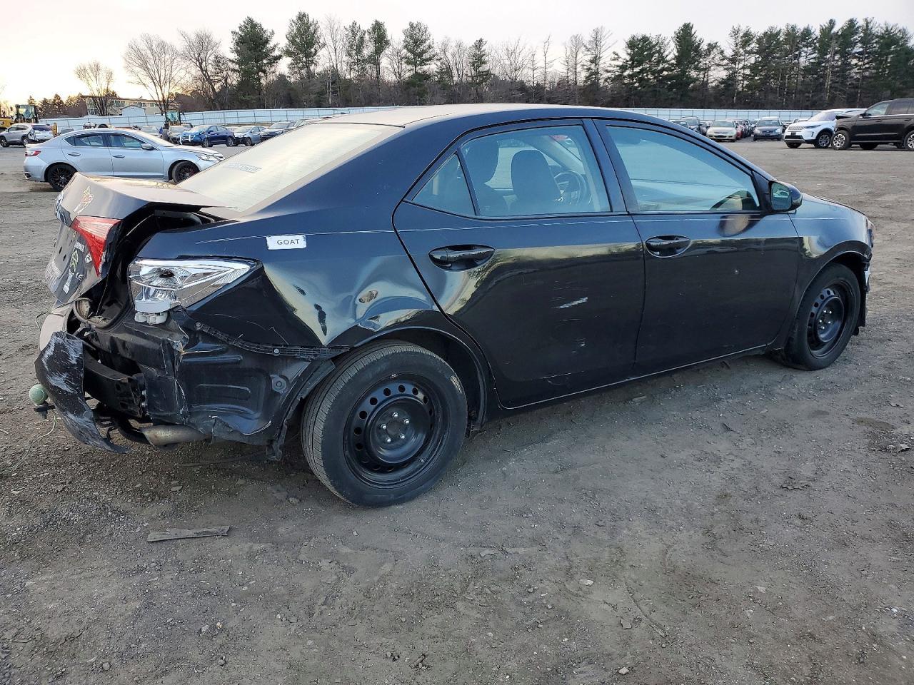 2017 Toyota Corolla - Фото 3