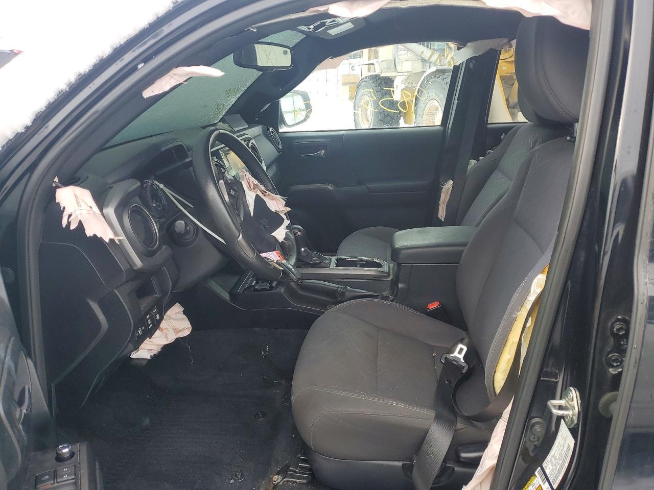 2017 Toyota Tacoma Double Cab - Image 7