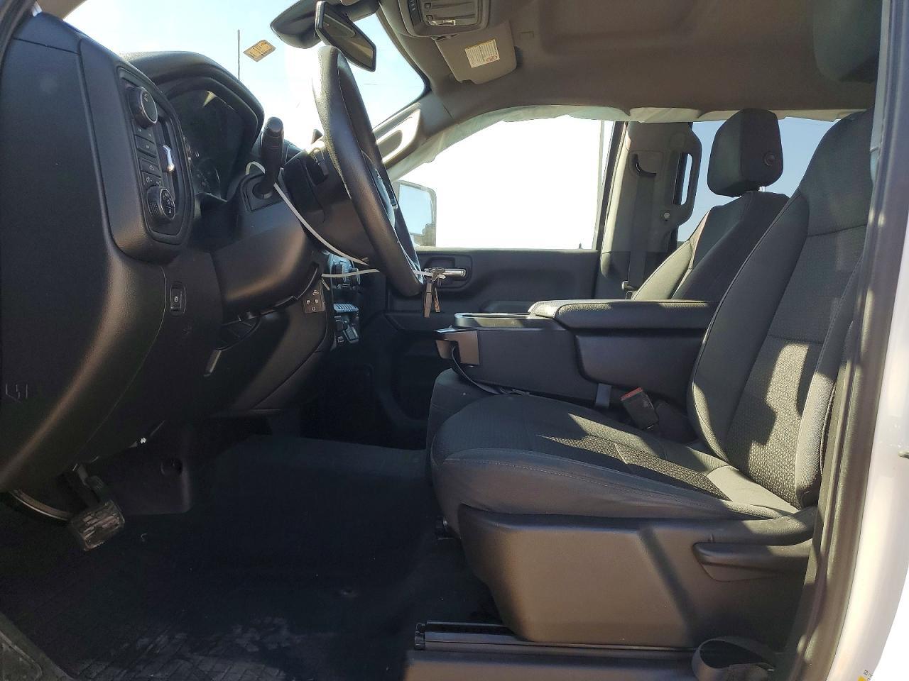 2022 Chevrolet Silverado K2500 Custom - Image 7