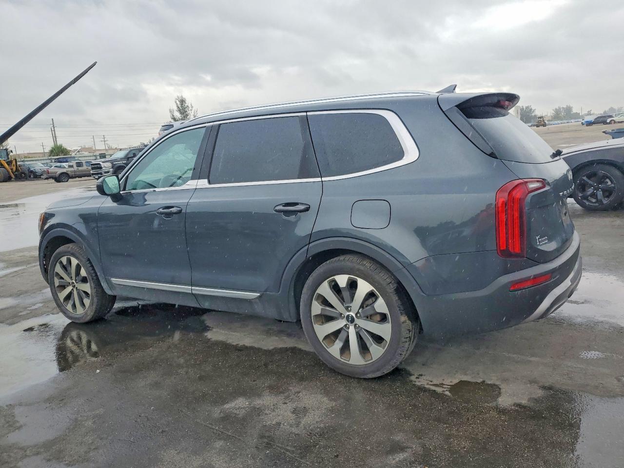 2022 Kia Telluride Ex - Фото 2