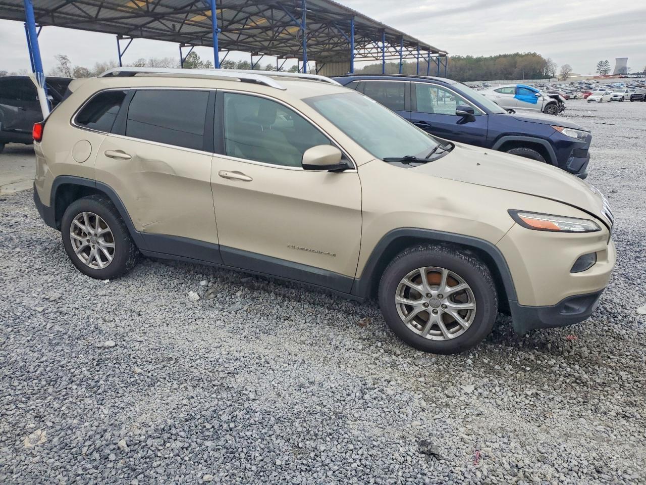 2015 Jeep Cherokee Latitude - Фото 4