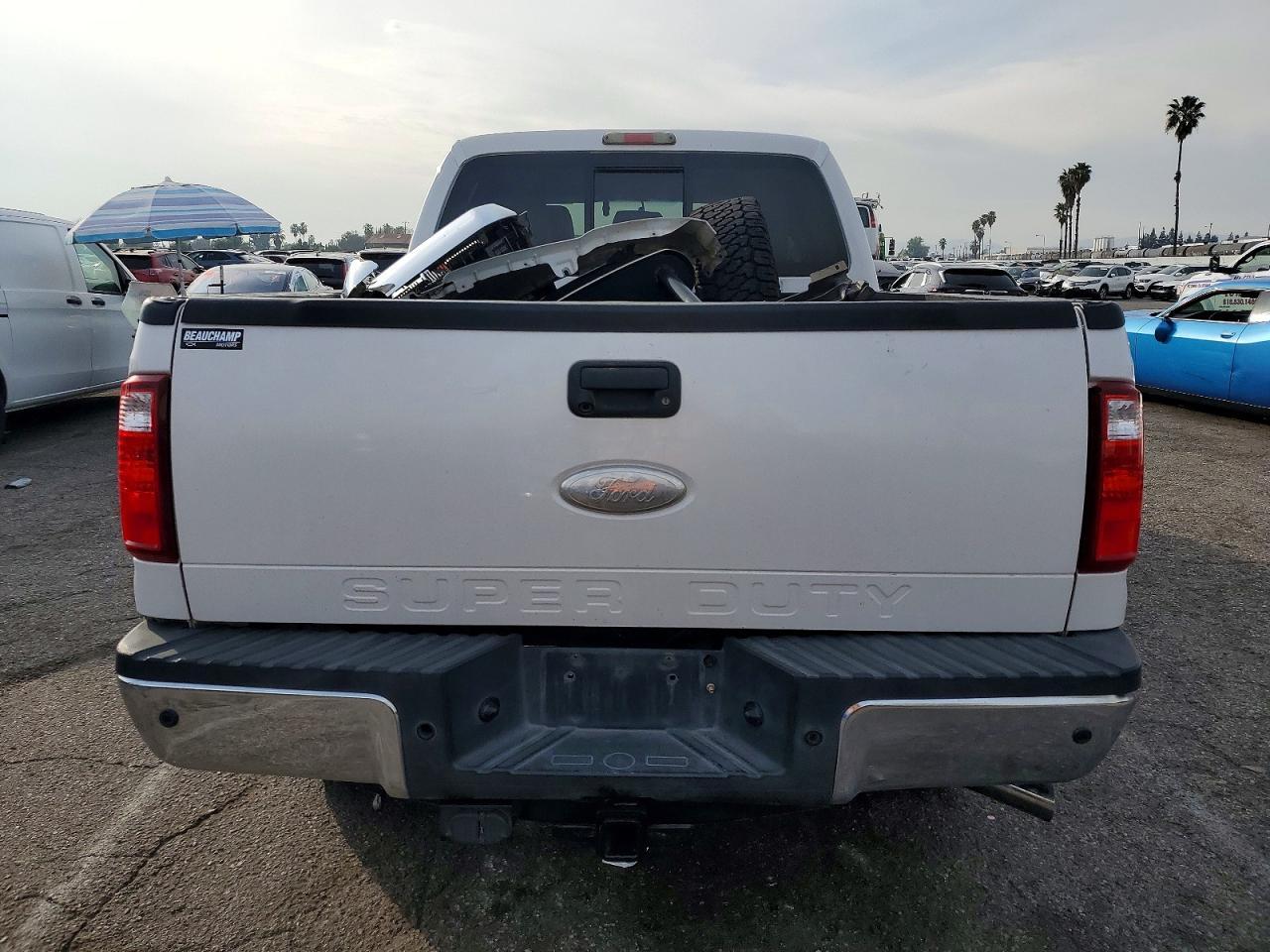 2011 Ford F250 Super Duty - Image 6