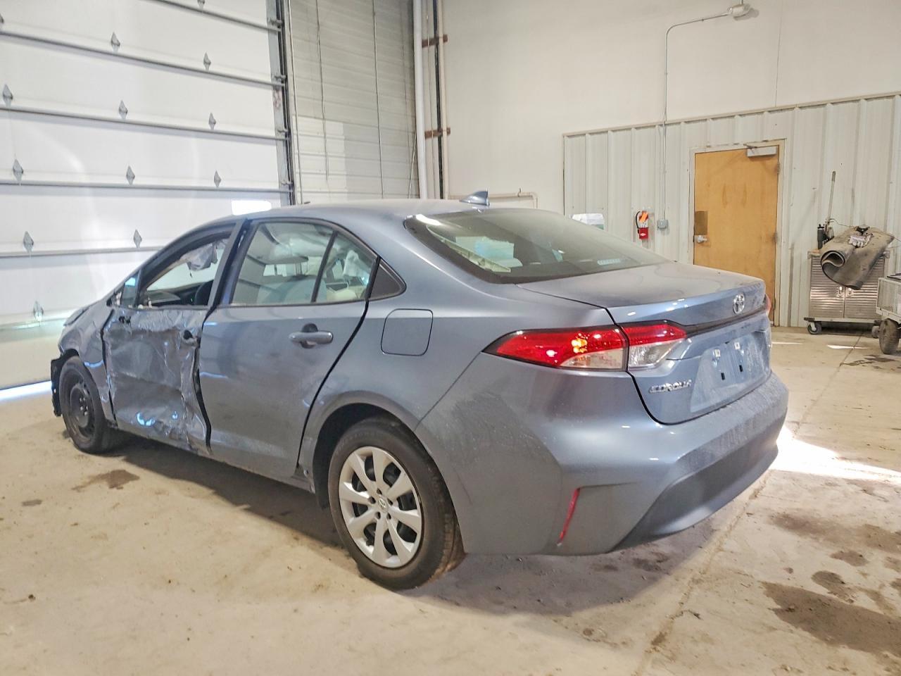 2024 Toyota Corolla Le - Фото 2