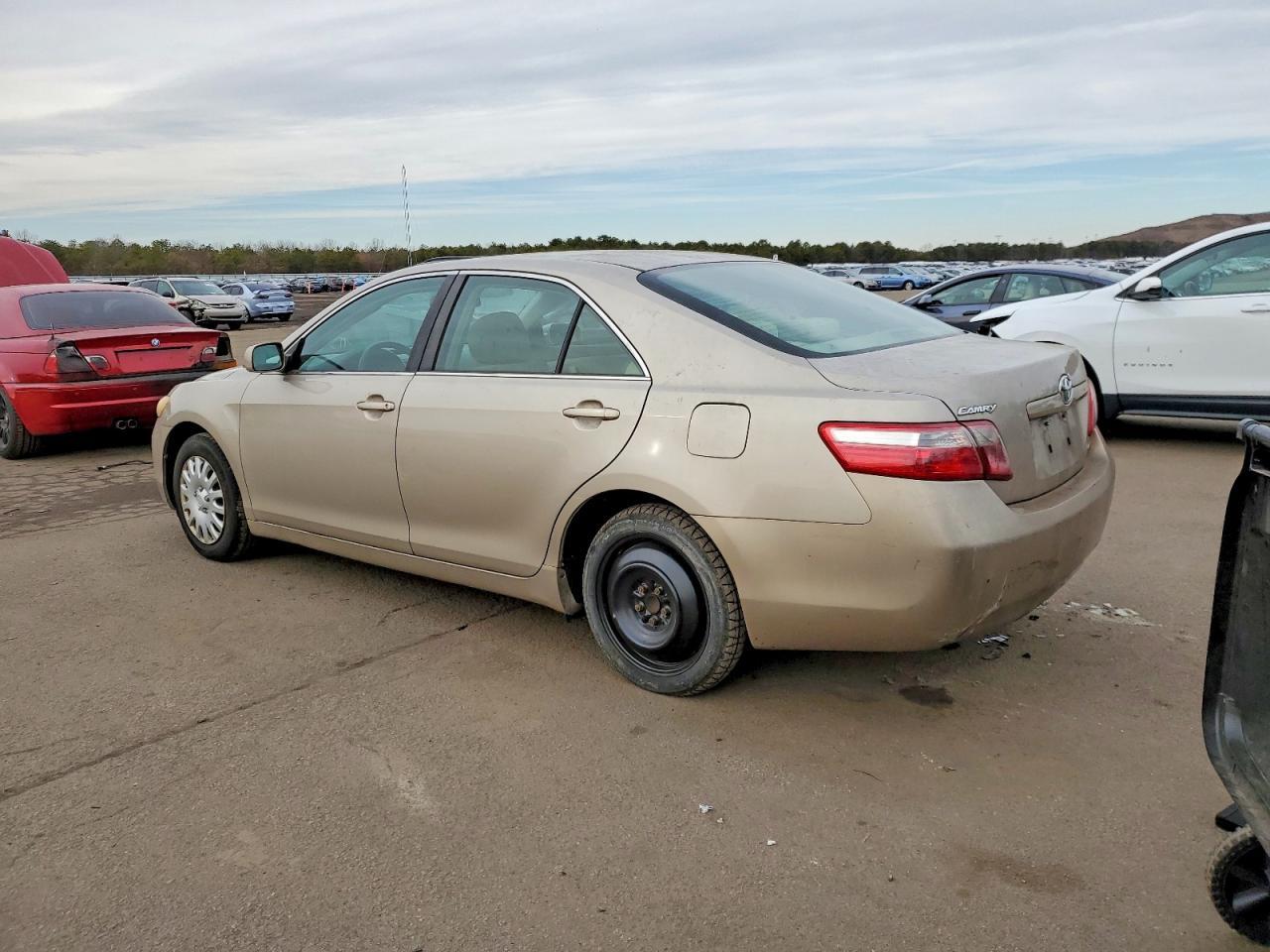 2007 Toyota Camry - Image 2