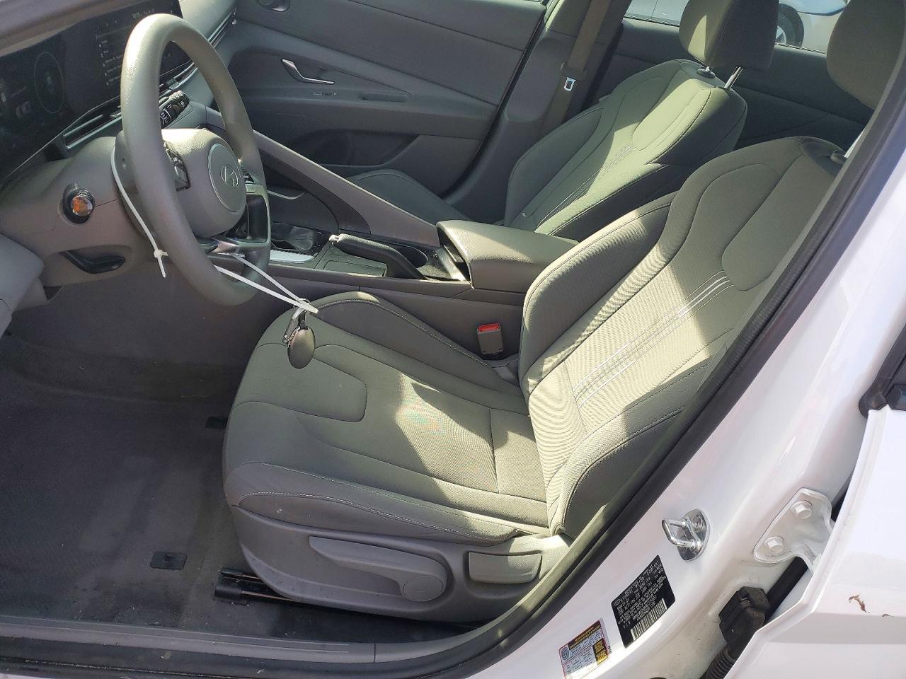 2024 Hyundai Elantra Sel - Фото 7