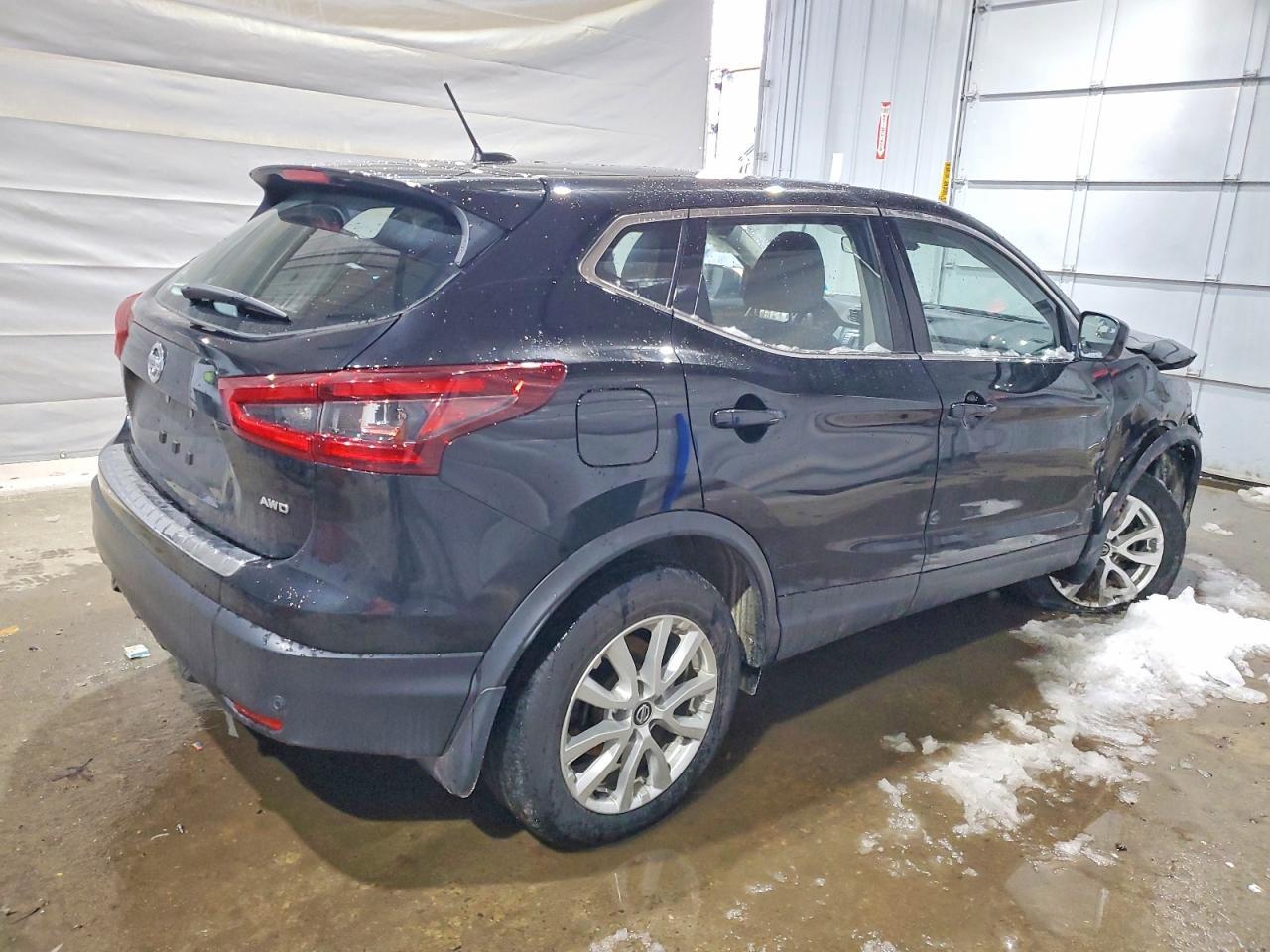 2021 Nissan Rogue Sport S - Фото 3