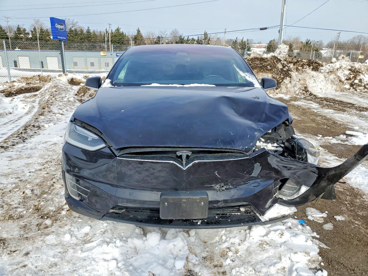 2017 Tesla Model X - Фото 5