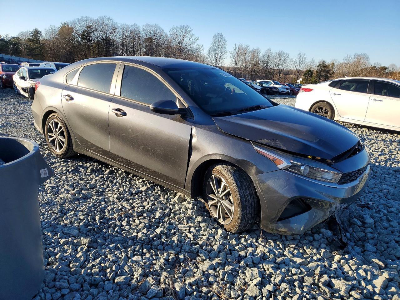 2023 Kia Forte Lx - Image 4