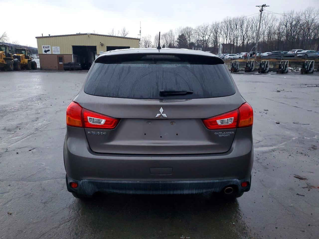 2016 Mitsubishi Outlander Sport Es - Фото 6