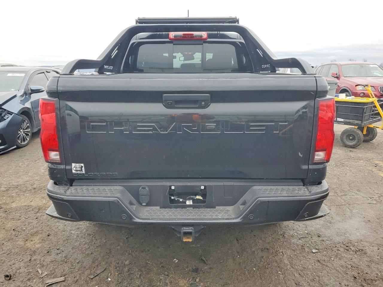 2025 Chevrolet Colorado Z71 - Image 6