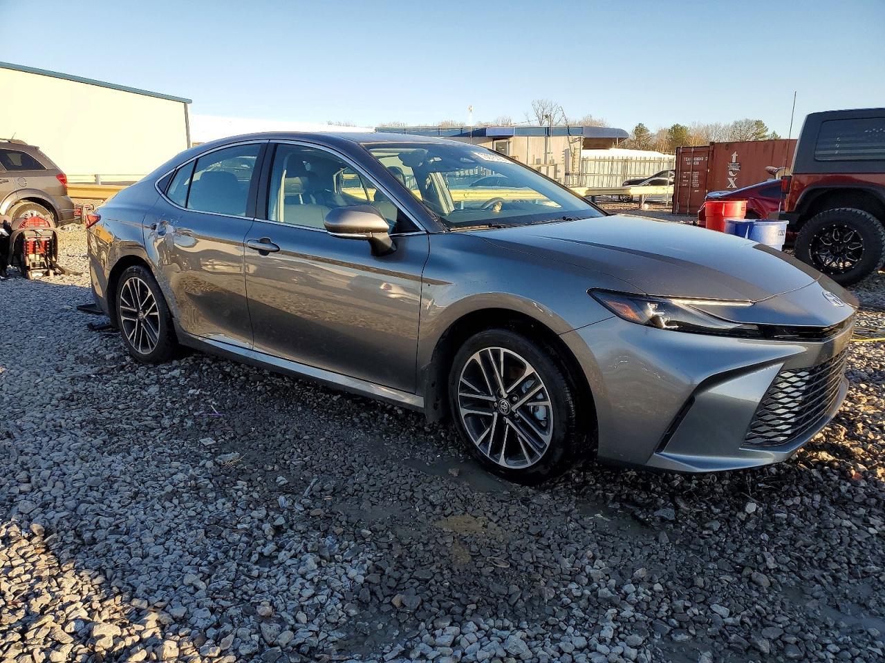 2026 Toyota Camry Night Shade - Фото 4
