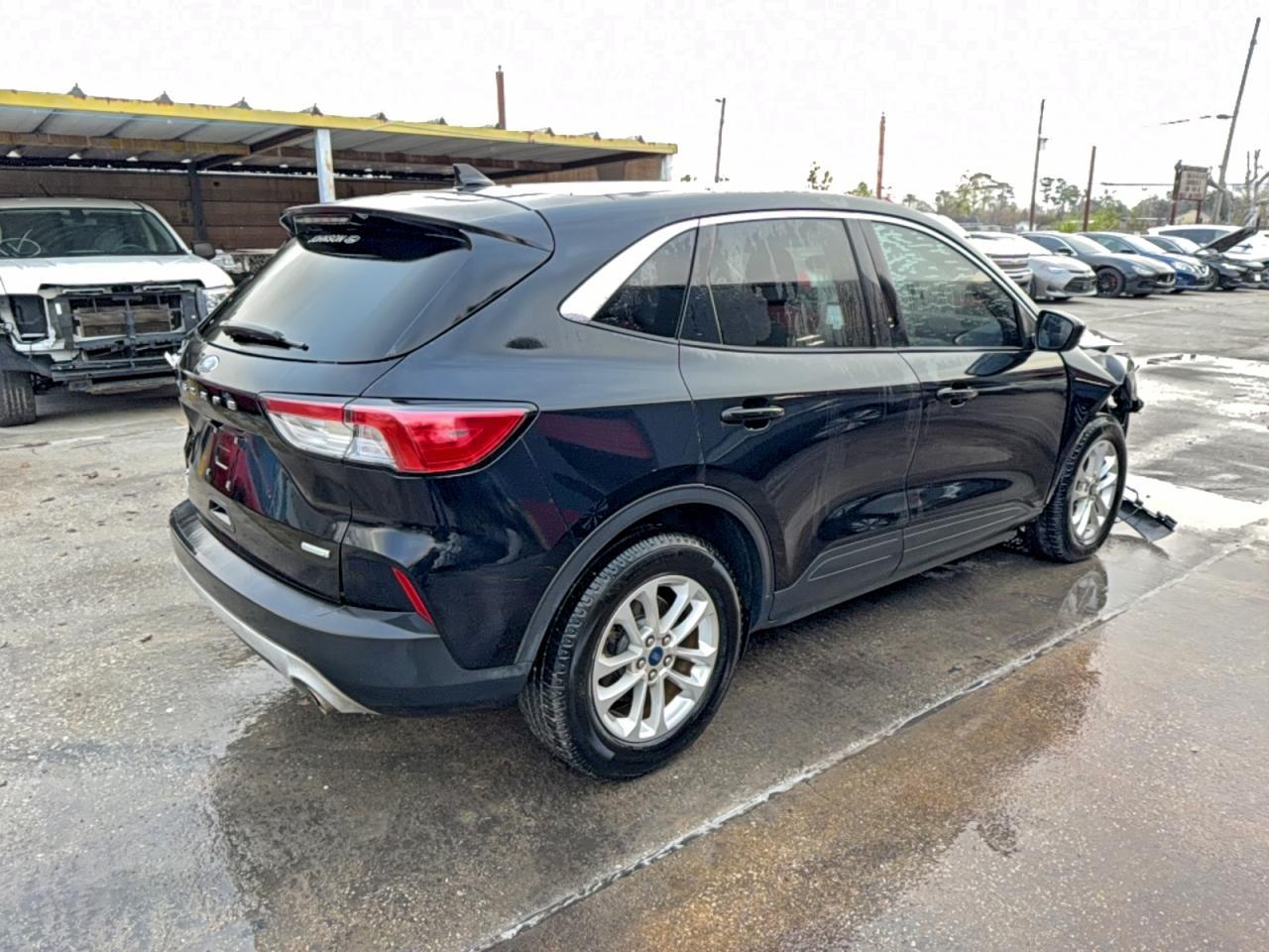 2020 Ford Escape Se - Фото 4