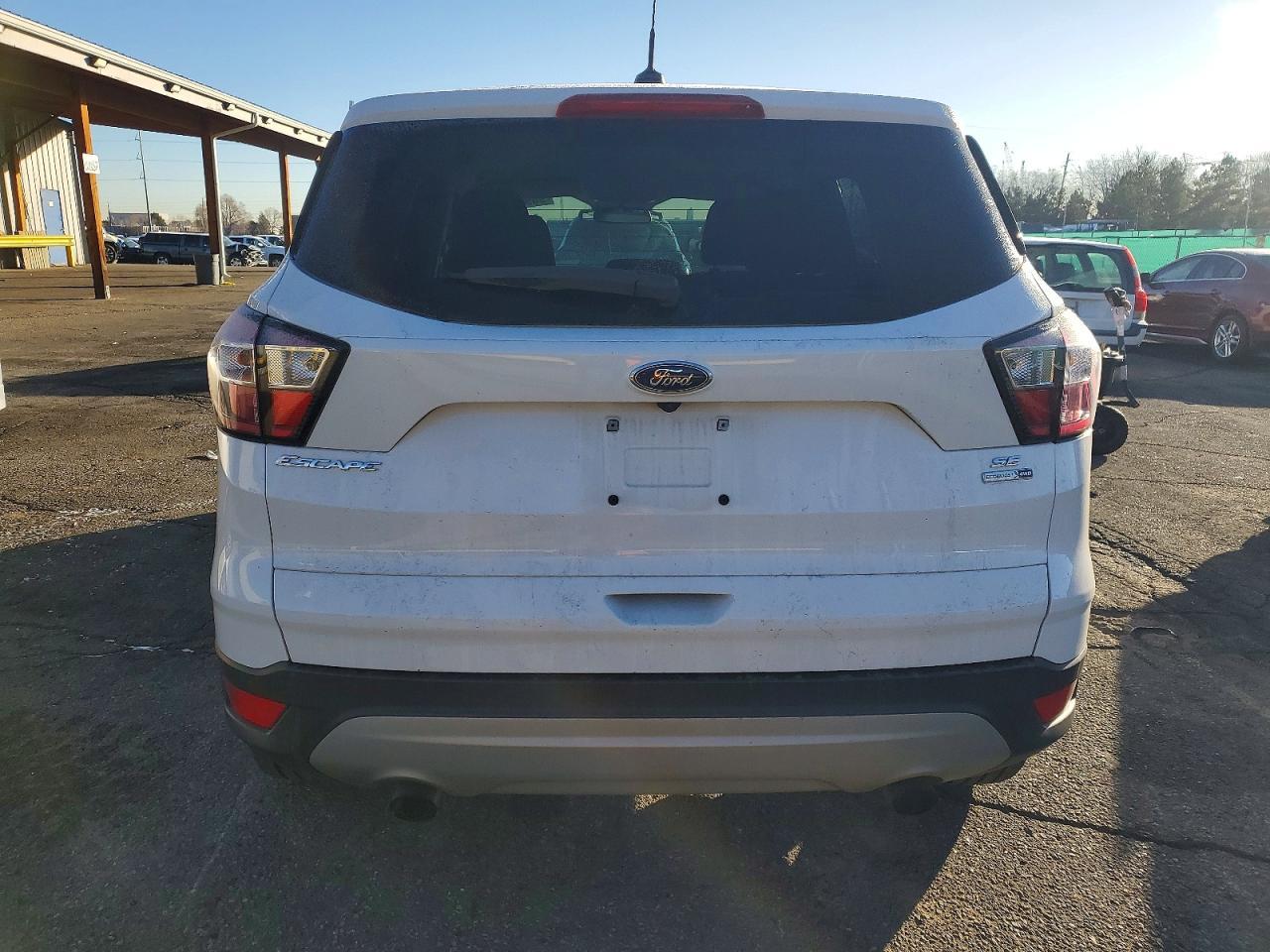 2017 Ford Escape Se - Фото 6