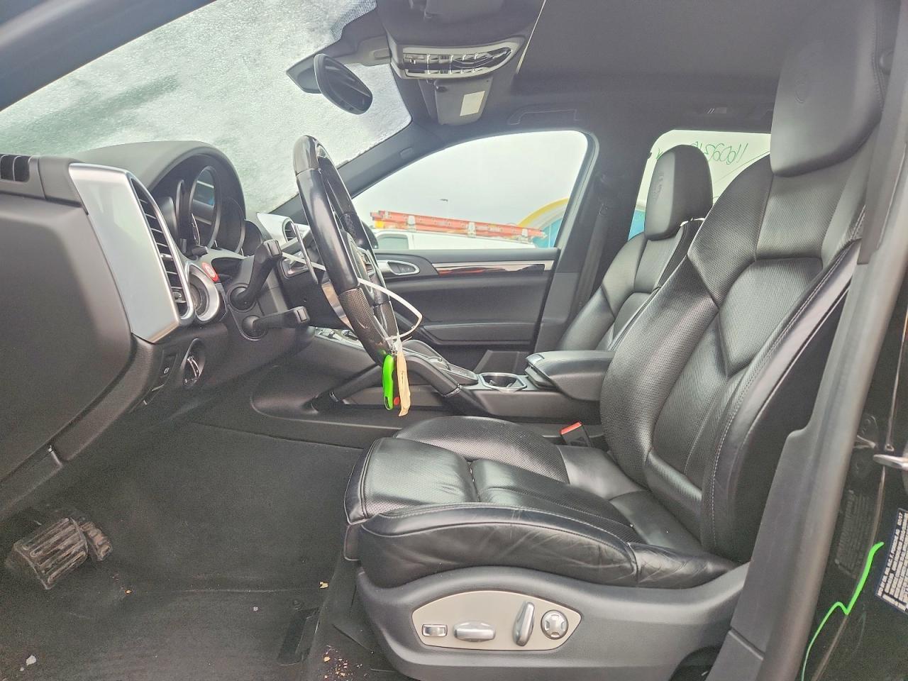 2018 Porsche Cayenne - Image 7