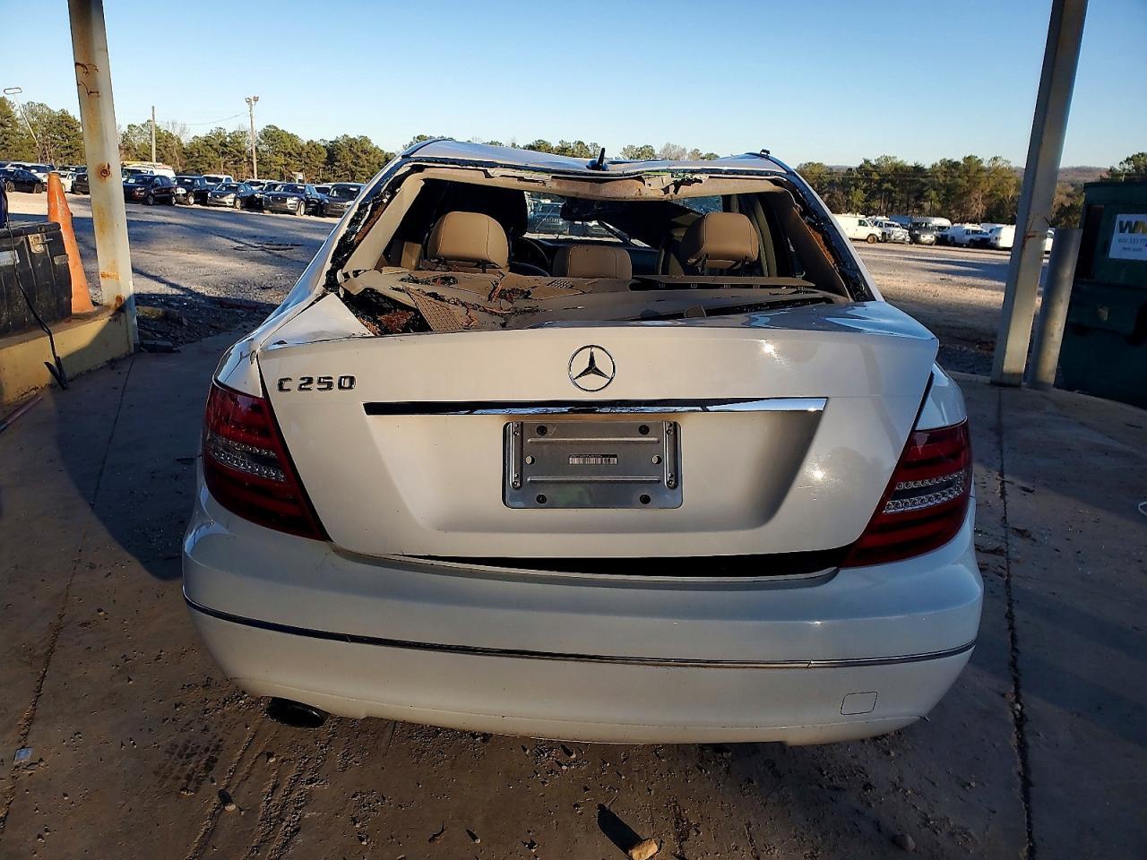 2013 Mercedes-Benz C 250 - Image 6