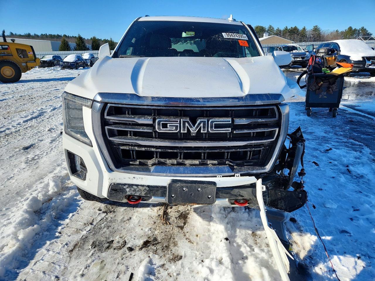 2024 GMC Yukon At4 - Фото 5