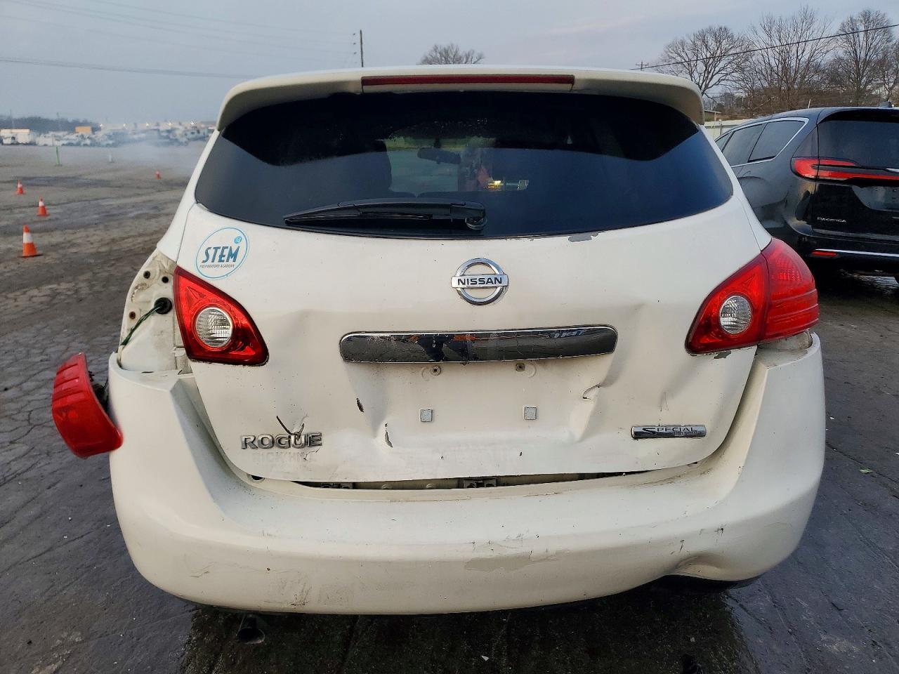 2013 Nissan Rogue S - Image 6