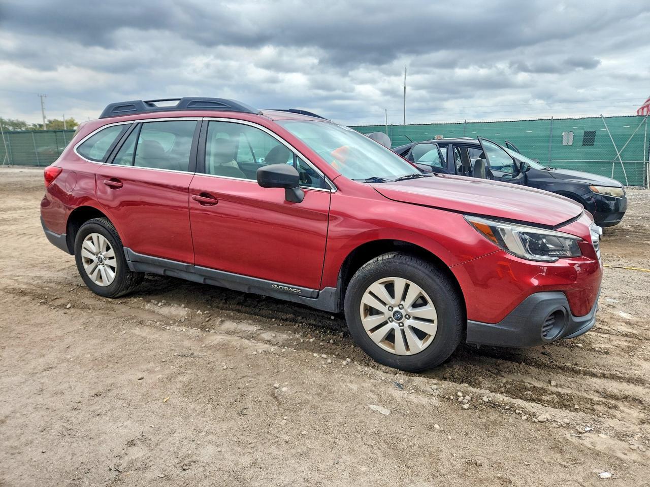 2018 Subaru Outback 2.5I - Image 4