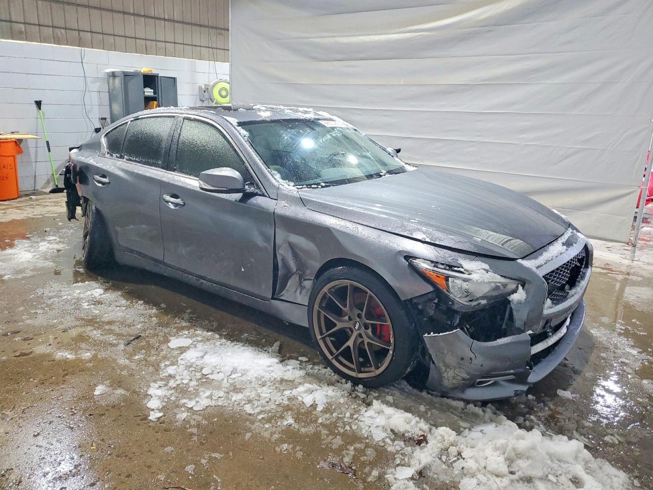 2015 Infiniti Q50 Base - Фото 4