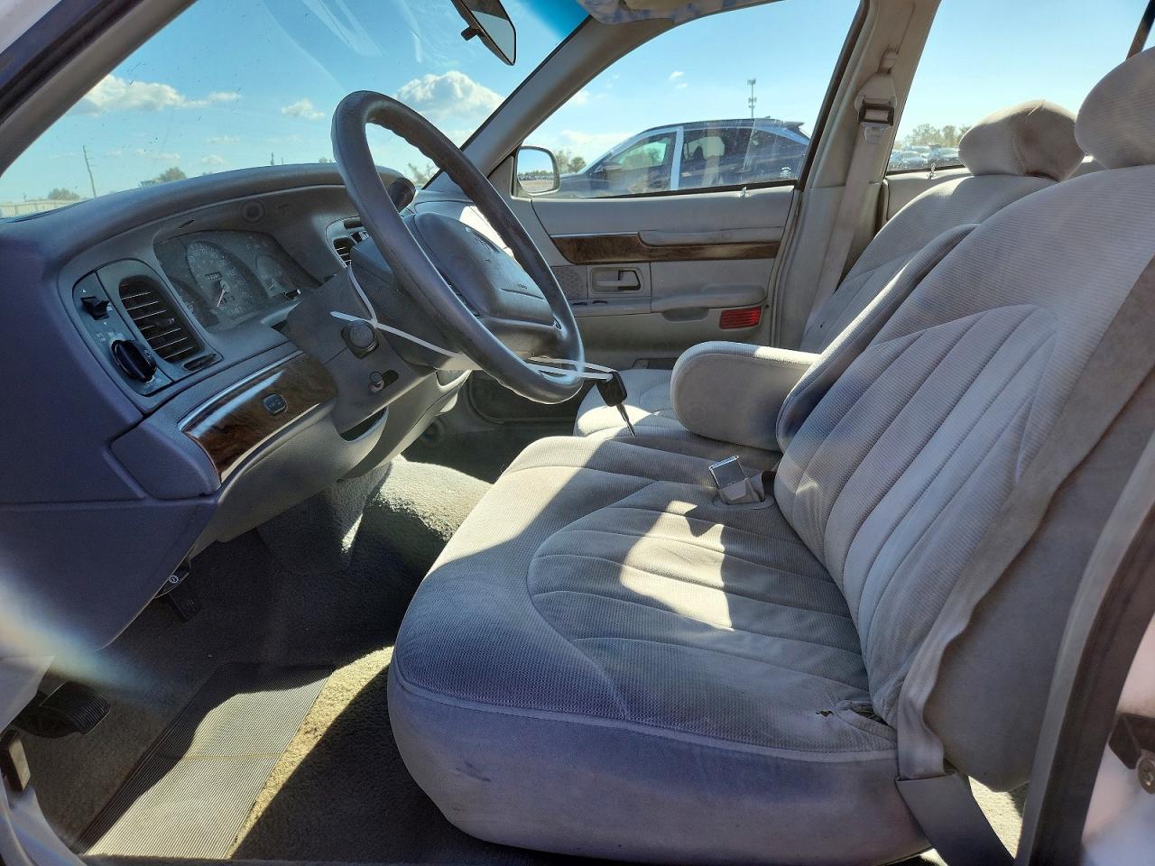 1999 Mercury Grand Marquis Gs - Image 7