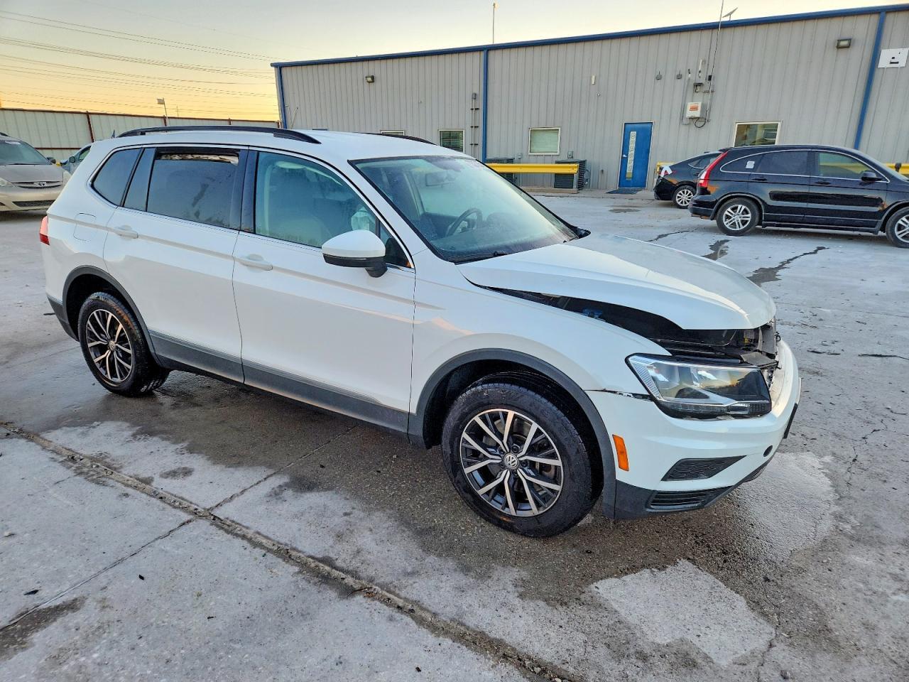 2020 Volkswagen Tiguan Se - Image 4