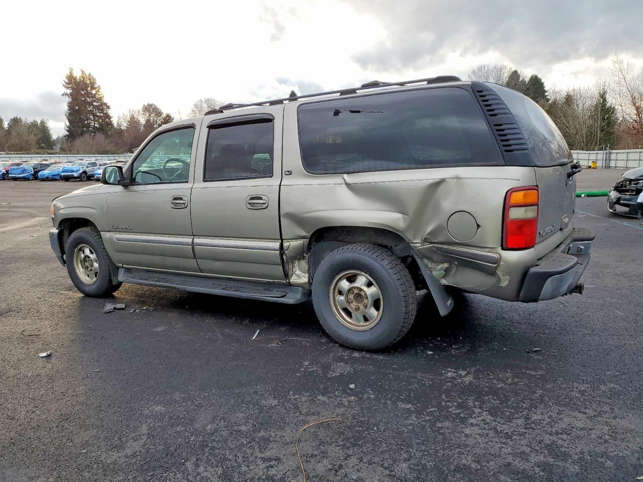 2000 GMC Yukon Xl K1500 - Image 2