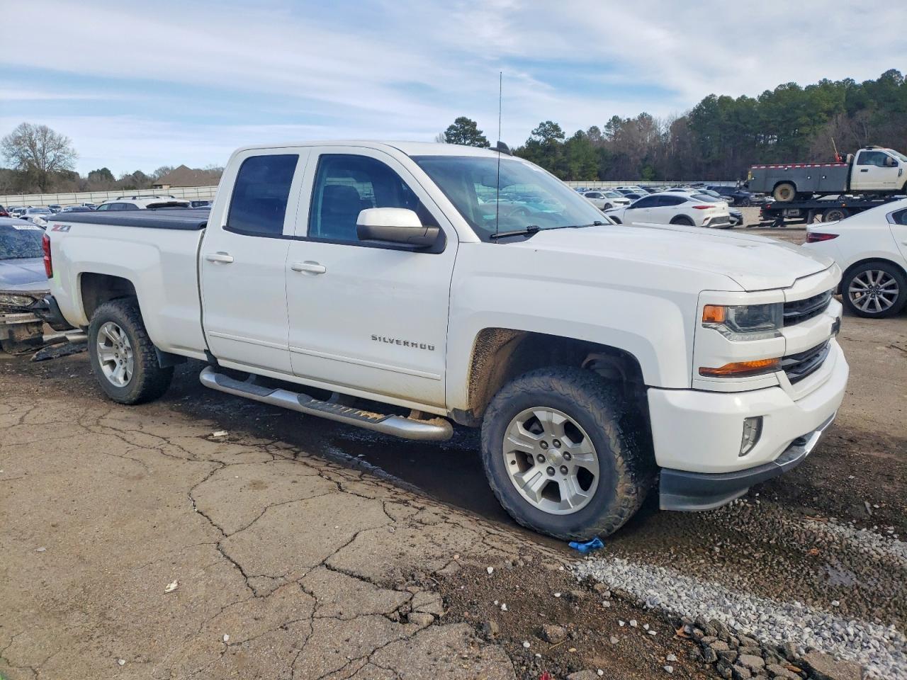 2017 Chevrolet Silverado K1500 Lt - Image 4