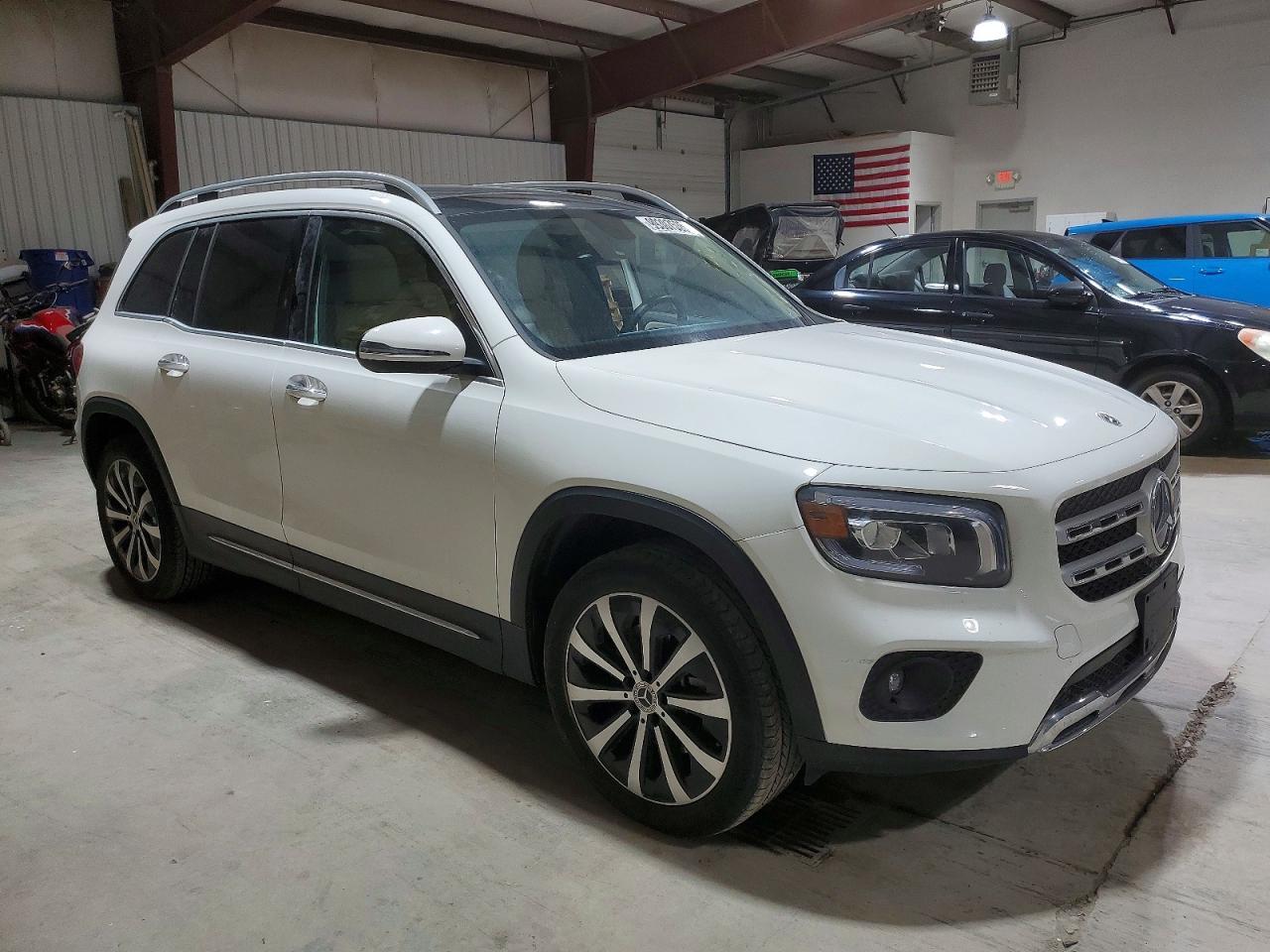 2023 Mercedes-Benz Glb 250 4Matic - Image 4