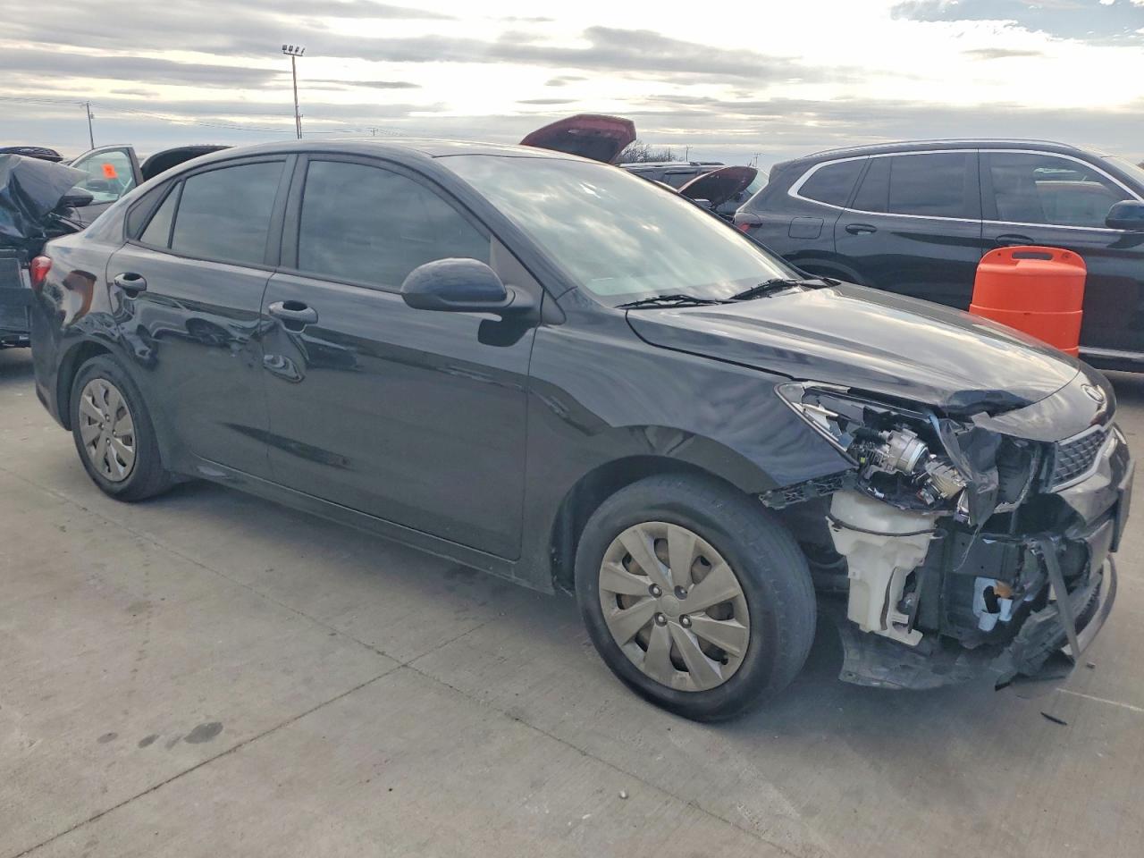 2019 Kia Rio S - Фото 4
