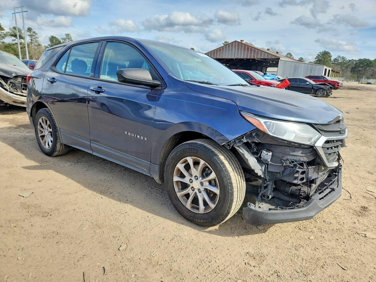 2018 Chevrolet Equinox Ls - Фото 4
